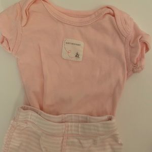 Burt’s Bees Onesie and Leggings
